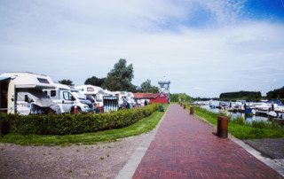 Wohnmobil-Stellnplatz am Barßeler Hafen