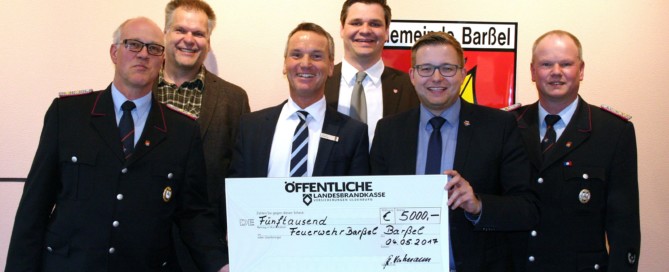 Spendenübergabe Öffentliche Versicherung an Feuerwehr Barßel 2017